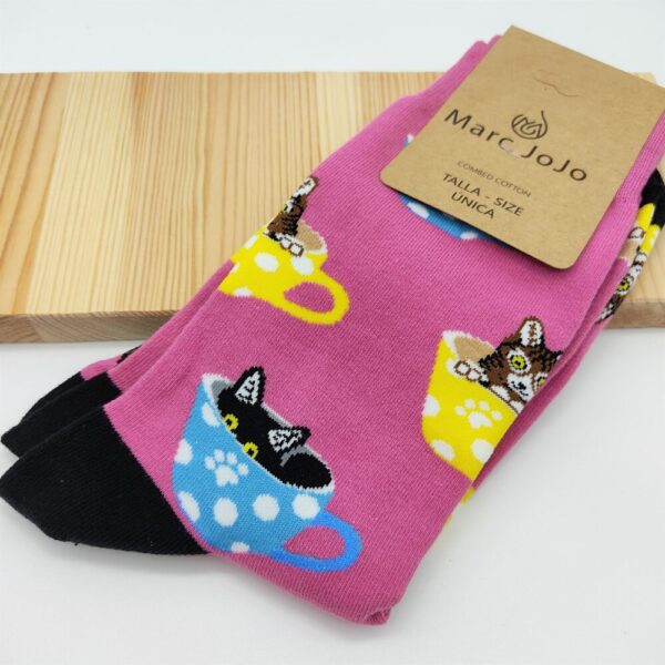 Calcetines rosas gatitos en tazas